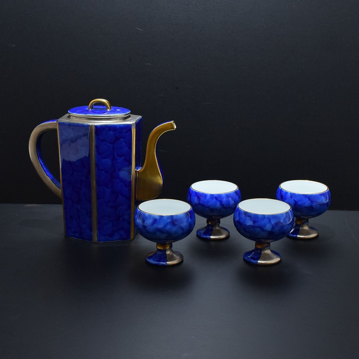 ◎569829 ★珍品★深川製磁 百年庵 染付金銀彩 冷酒揃 酒注×1・高足酒杯×4 酒器 有田焼 宮内庁御用達 最高級シリーズ拍卖