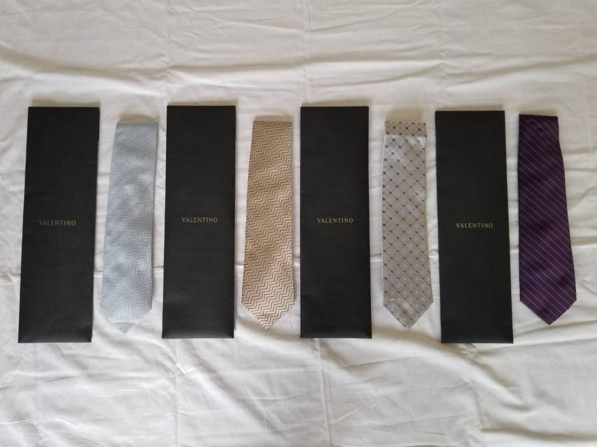 新品未使用VALENTINO GARAVANIヴァレンチノガラヴァーニ★最高級ネクタイ4本セット★シルク100%ヴァレンティノプレゼント拍卖