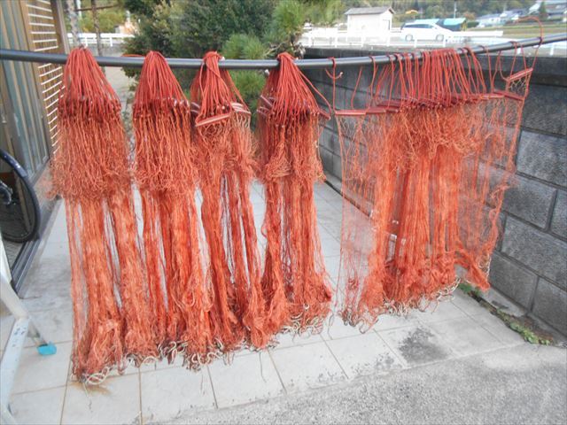 3枚網 5枚セット網は新品極上品高さ約90cm 角目約3cmX3cm 長さ約21m外網12cm 総重量14約kg 12番拍卖