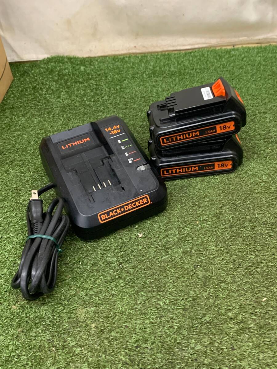 【中古品】ブラックアンドデッカー 14.4-18V2000mAリチウムイオン用充電器 JP01+バッテリ18V1.5Ah BL1518N 2個 /ITJJ83JZTT2S拍卖