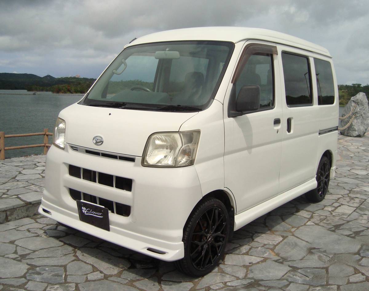 ■□ダイハツ□■ハイゼットカーゴ/330/331・前期用・ タイプ2ハーフ3点エアロキット新品未塗装!(ダクト有)拍卖