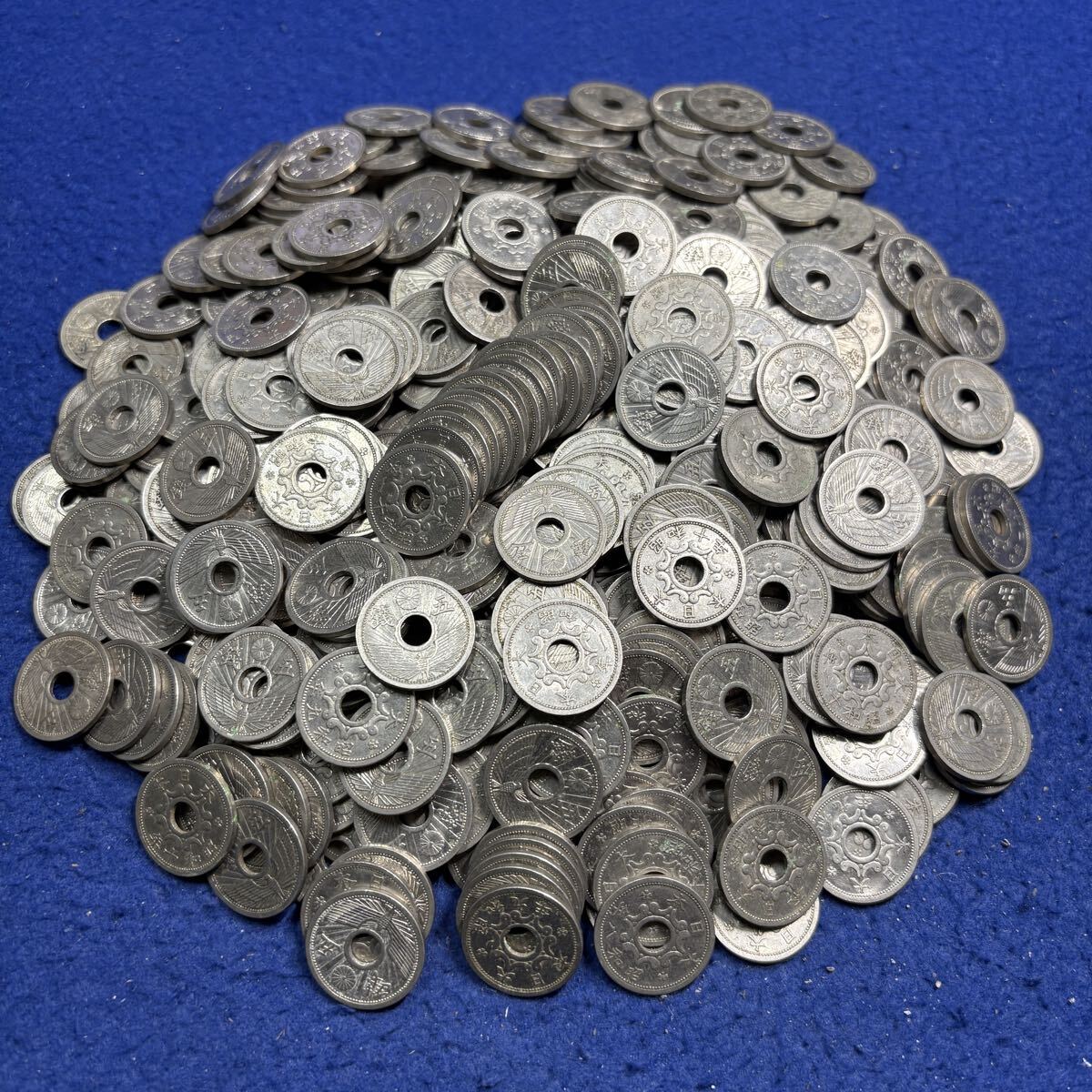 【500枚】5銭ニッケル貨 古銭 まとめ 穴銭 日本古銭 雑銭【劣化品無し】拍卖