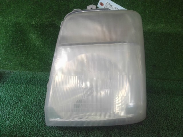 キャリィ LE-DA63T 左ヘッドランプ 26U 100-59019 35320-67H00拍卖