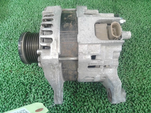 NV350キャラバン CBF-VR2E26 オルタネーター ダイナモ オルタネター KH3 23100-3XA0A 23100-3XA4A拍卖