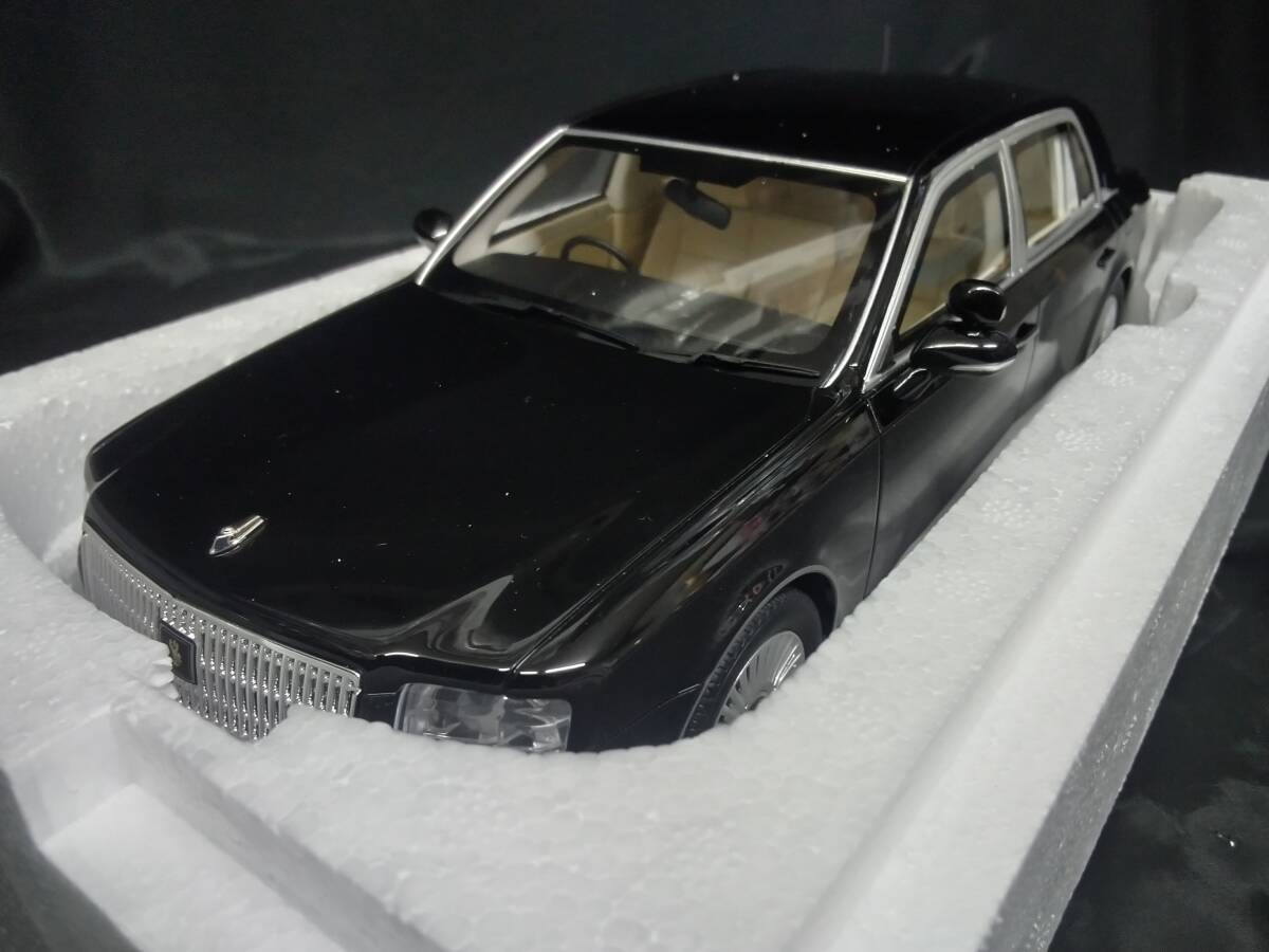 トヨタ センチュリー (UWG60) 2020 日本国内閣総理大臣専用車 限定500台 1/18 レイズ拍卖