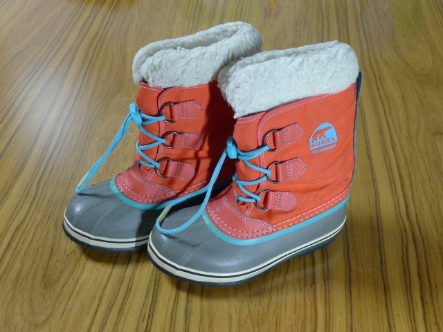 ★ SOREL 赤ウィンターブーツ 子供用20㎝ 中古品 ★ ソレル 子供靴 スノーブーツ スキー 雪用靴 アウトドア キャンプ用品 防寒・防水拍卖