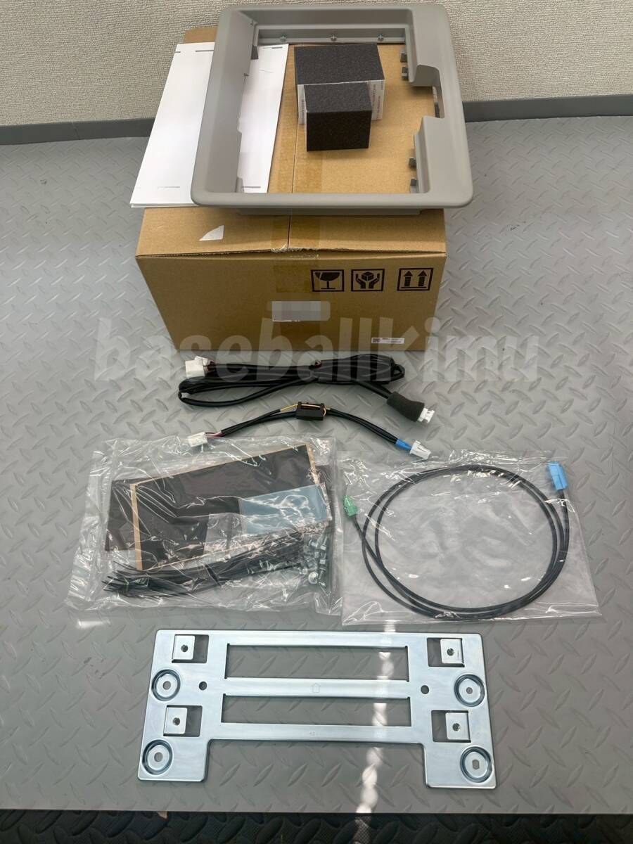 ■新品■トヨタ純正 TOYOTA カスタム 30系 後期 アルファード ヴェルファイア リア フリップダウンモニター フィッティングキット グレー拍卖