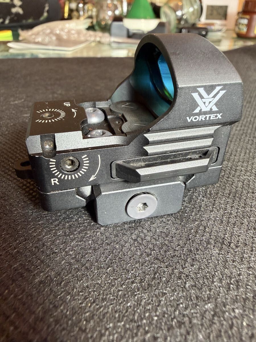 VORTEX RAZOR Red Dot 6MOA ドットサイト レッドドットサイト 実物 Optics 狩猟拍卖