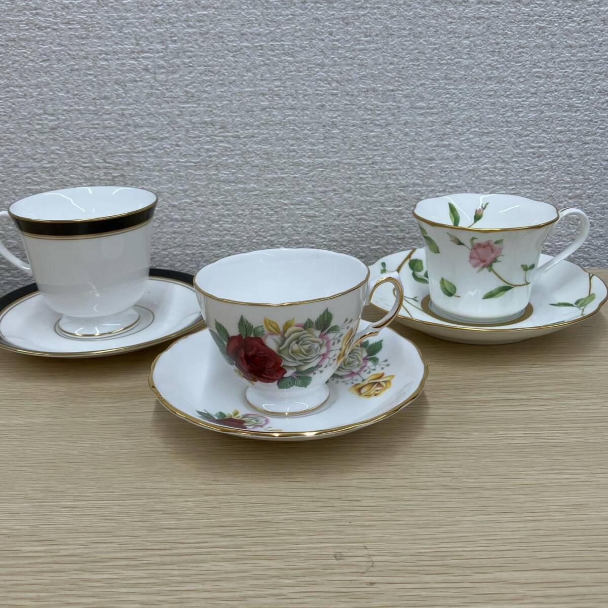 ROYALWORCETER.NARUMI.RoyalVale カップ&ソーサー 3点セット i25110149拍卖