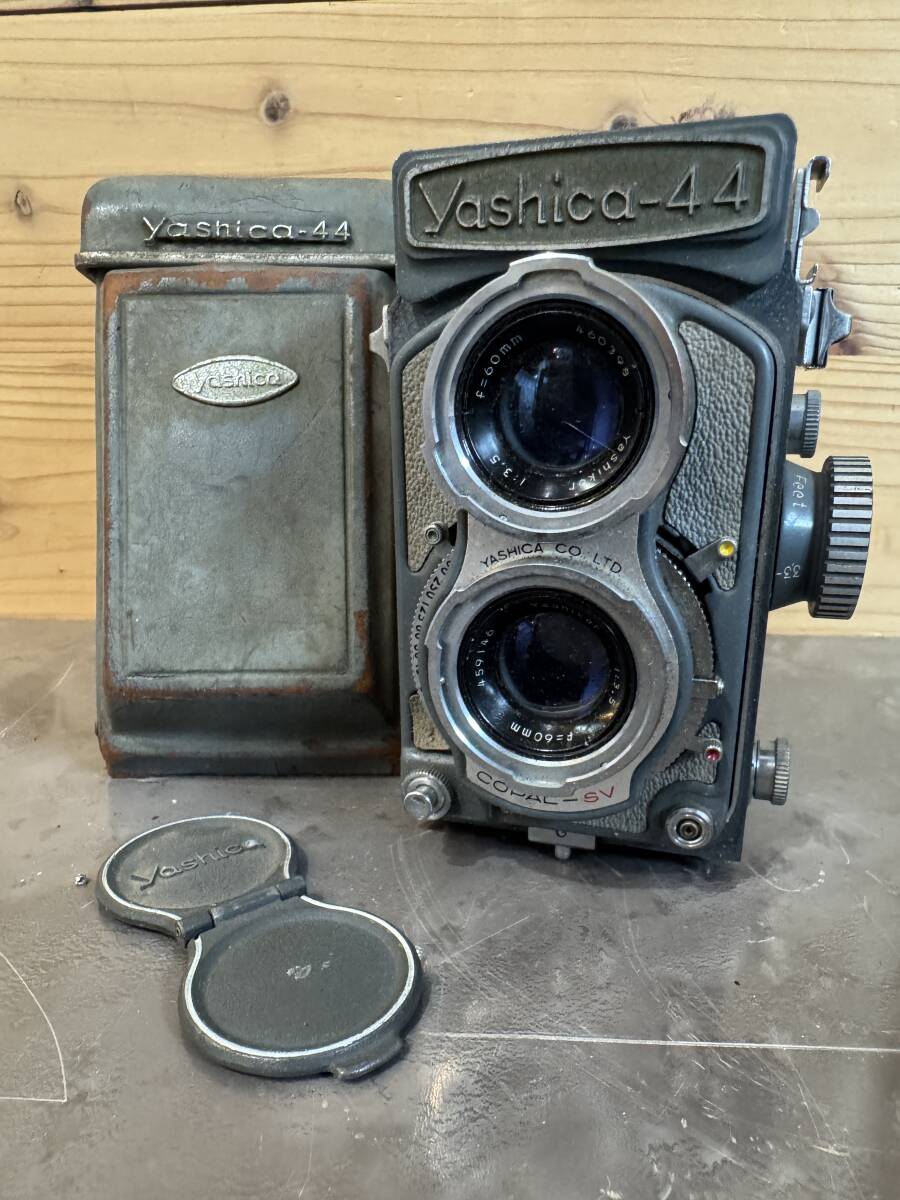 ☆Yashica ヤシカ☆二眼レフフィルムカメラ☆Yashica-44☆Yashica 44☆拍卖