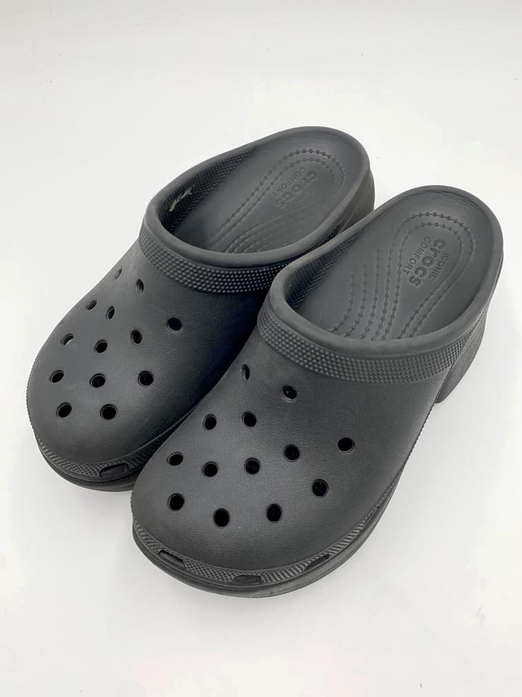 crocs クロックス サイレン クロッグ 厚底 ヒール サンダル sizeW7/23cm/黒 ■■◎拍卖