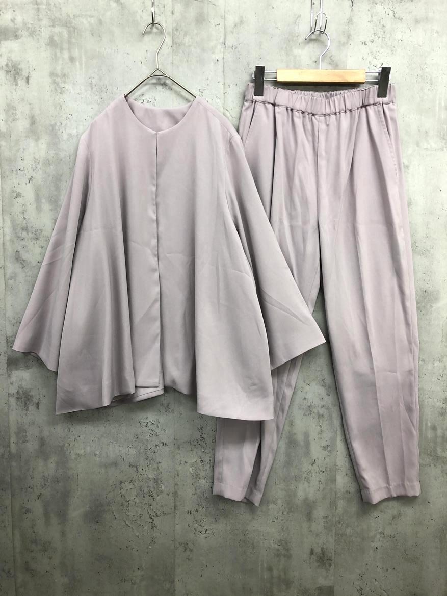 Flolia フロリア ノーカラーAラインジャケット・テーパードパンツ セレモニースーツ セットアップ sizeL/グレージュ ■■◎拍卖