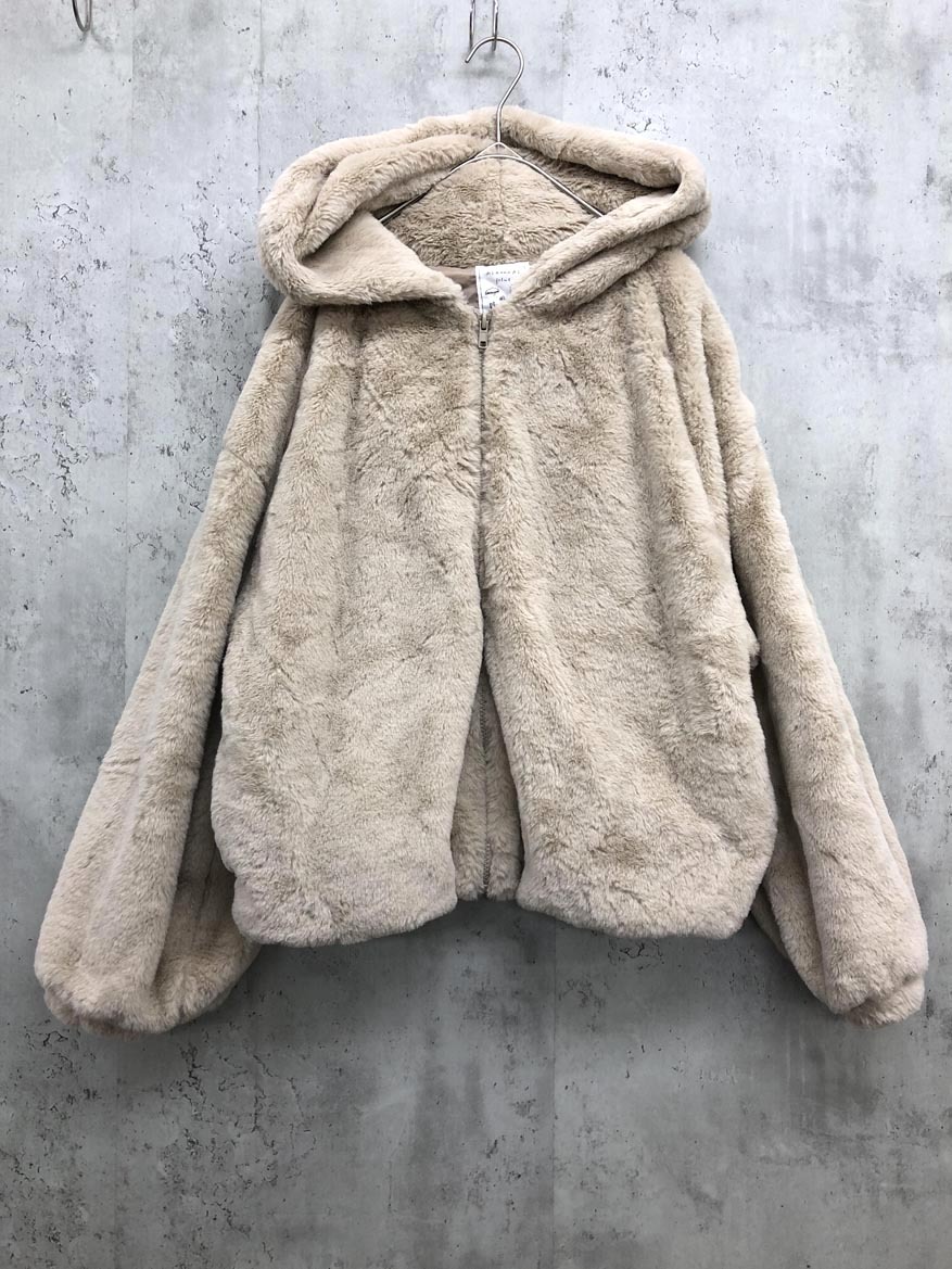 美品 AS KNOW AS plus アズノゥアズプラス 195579 フェイクファーボリュームフード付き ブルゾン ジャケット sizeM/ベージュ ◆■拍卖