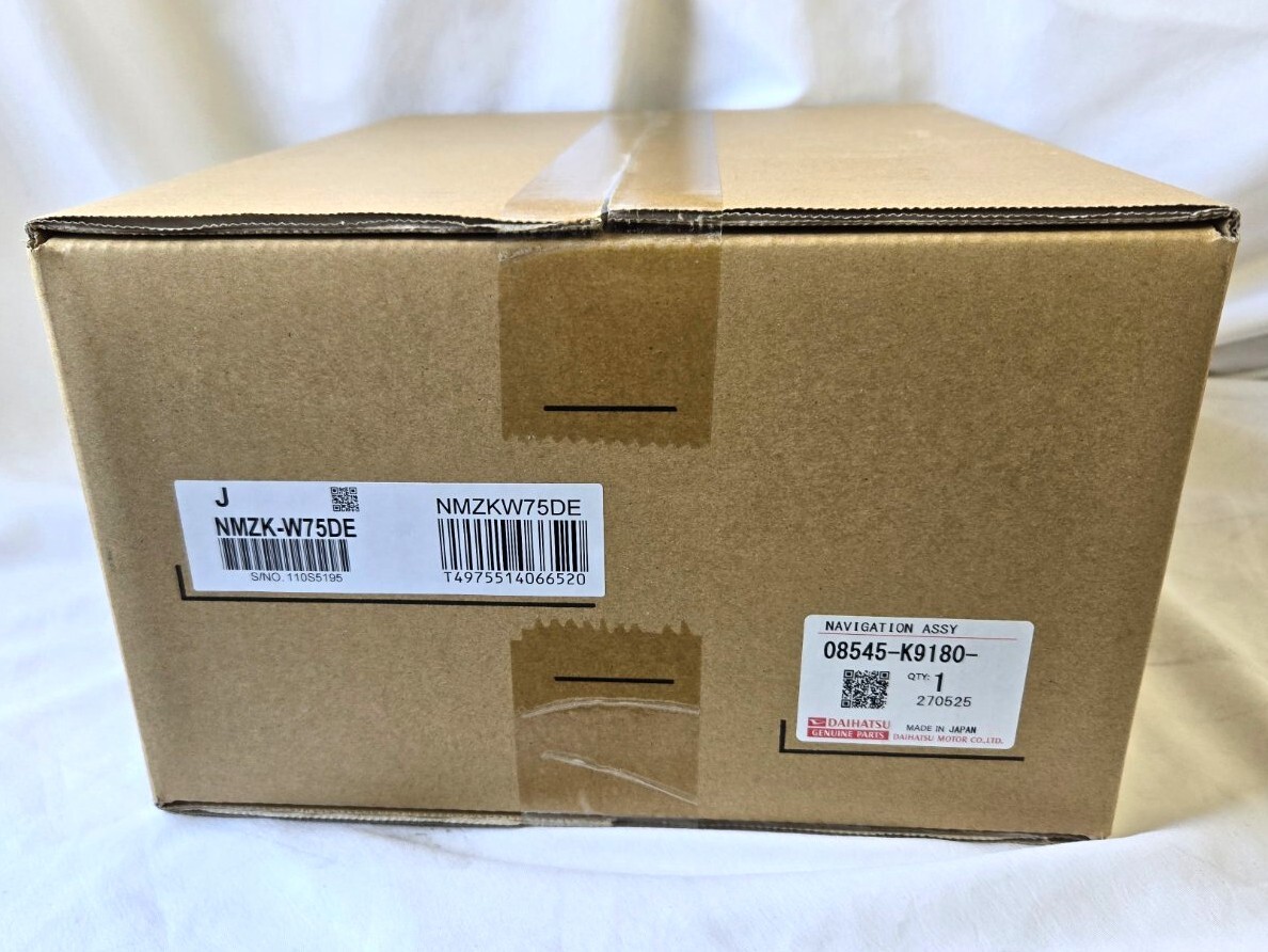 未使用未開封品!ダイハツ 純正 NMZK-W75DE カーナビ拍卖