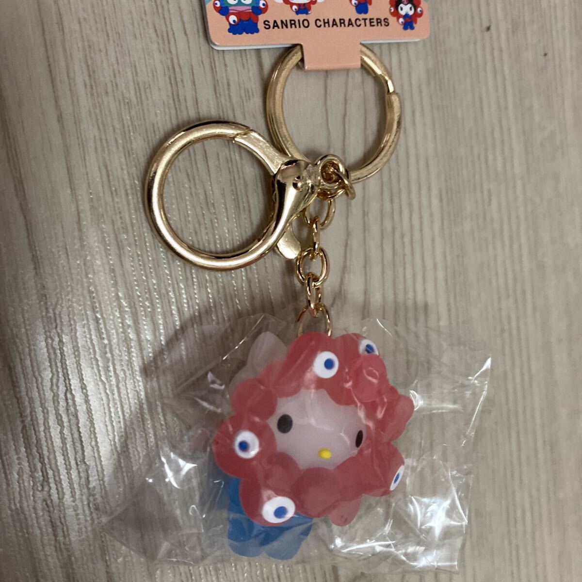 サンリオ ミャクミャク クリアカラー キーホルダー なりきり立体マスコット 大阪関西万博 EXPO2025 ハローキティ キティ拍卖