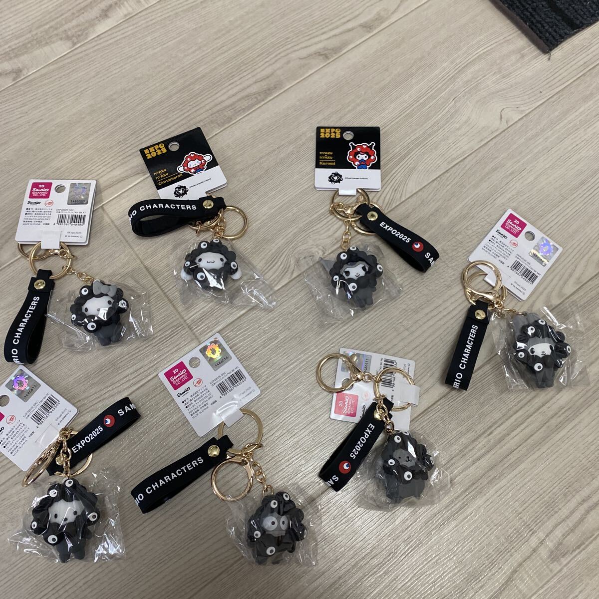 黒ミャクミャク サンリオ 立体マスコットストラップ EXPO2025 キーホルダー 大阪関西万博 なりきりキーホルダー拍卖