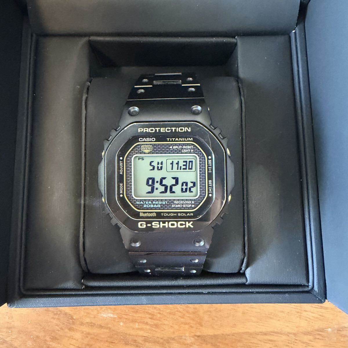 【希少】CASIO G-SHOCK GMW-B5000TB-1JR フルメタル チタン 国内正規流通品 売り切り拍卖