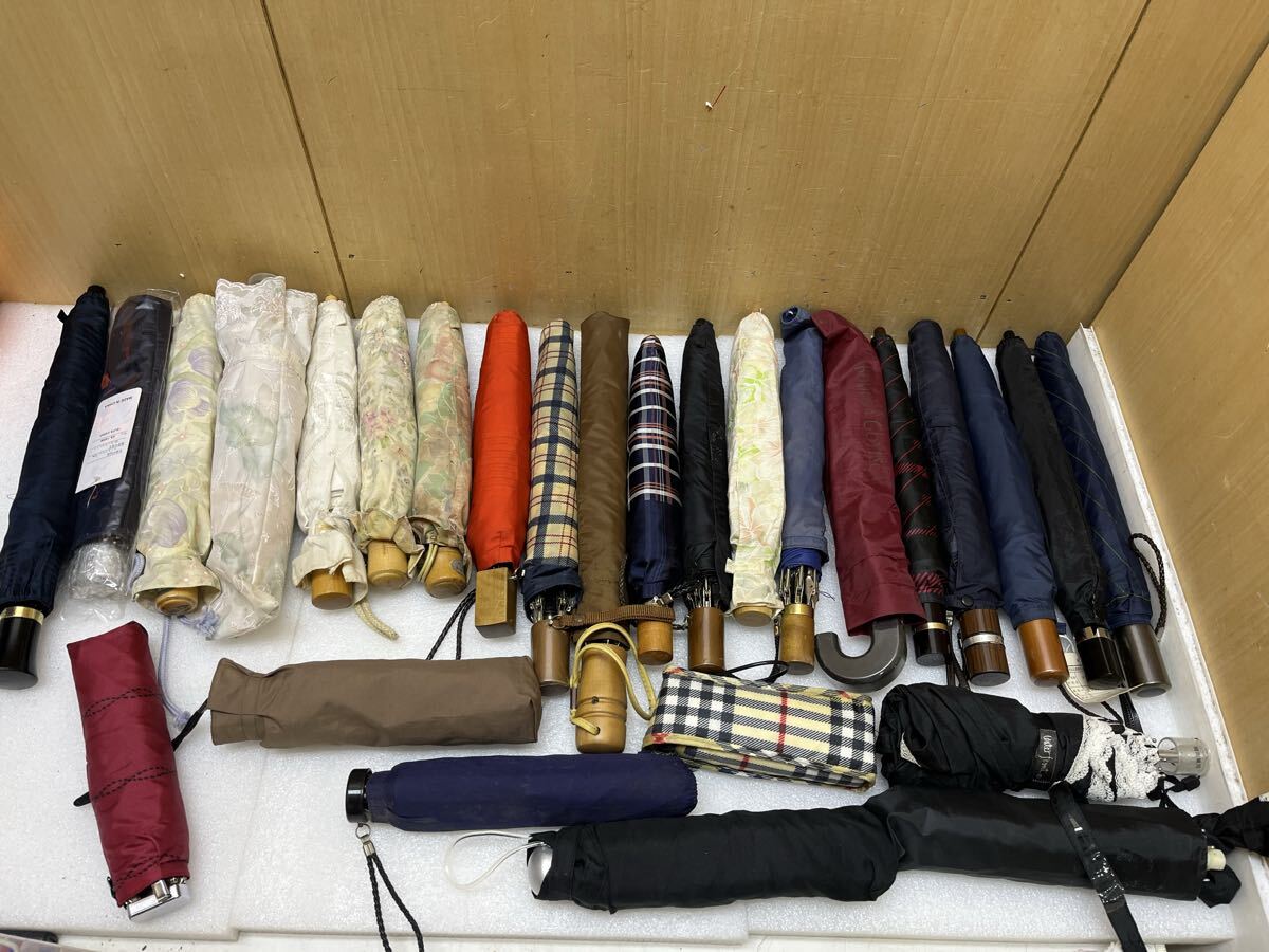 U010904 折りたたみ傘 まとめ売り 27本 折り畳み傘 雨傘 日傘 男女兼用 女性用 雨具 晴雨兼用 傘 かさ 中古品 保管品 未使用品あり 拍卖