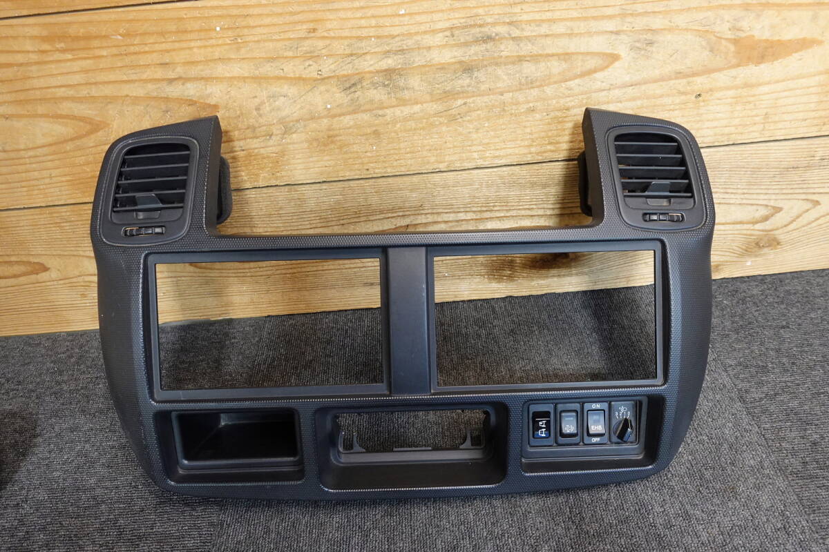 アトラス TZ2F24 オーディオパネル 76,000km拍卖