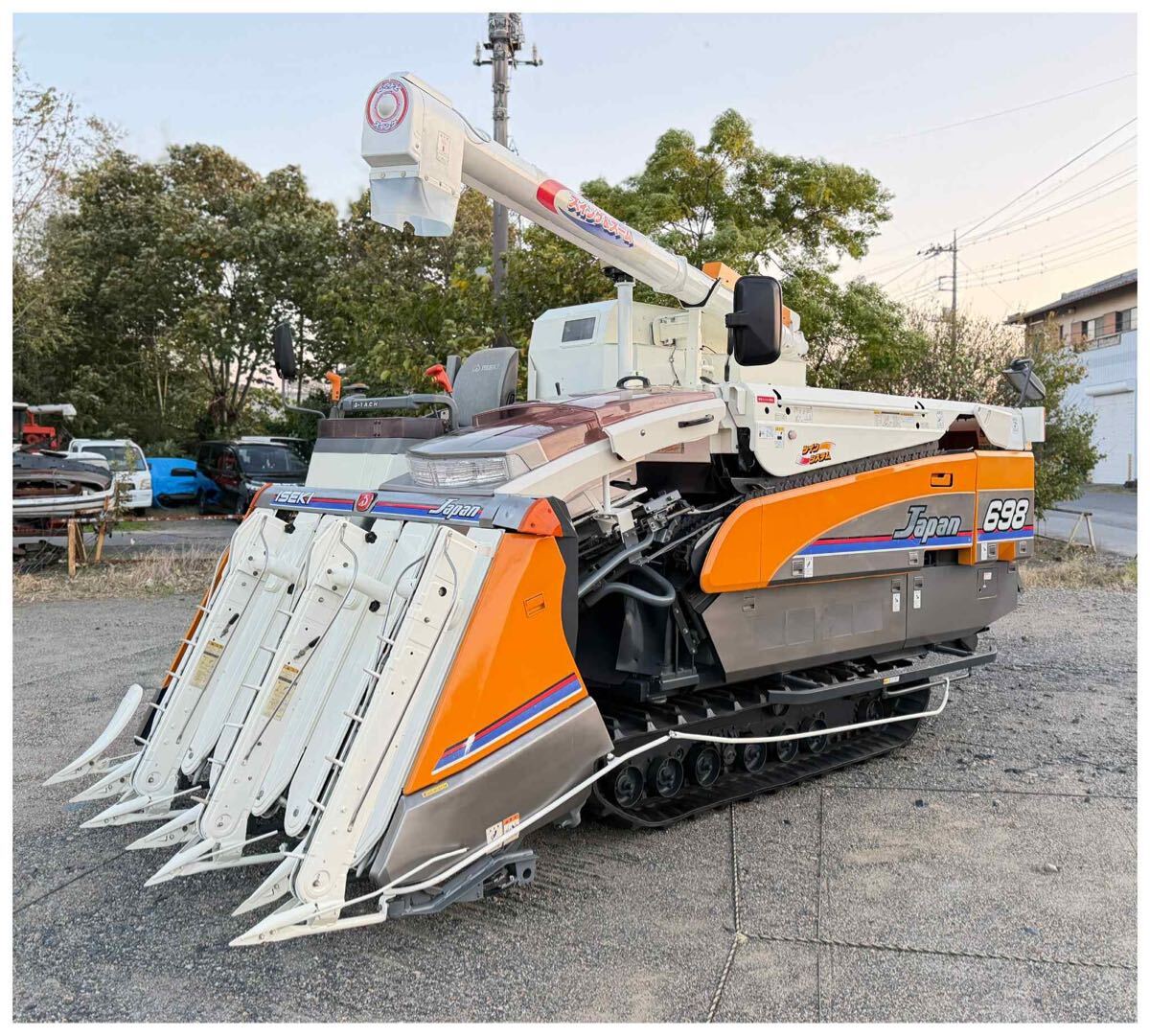 イセキコンバン HJ698★6条刈★350時間★98馬力 ★オーガリモコン拍卖