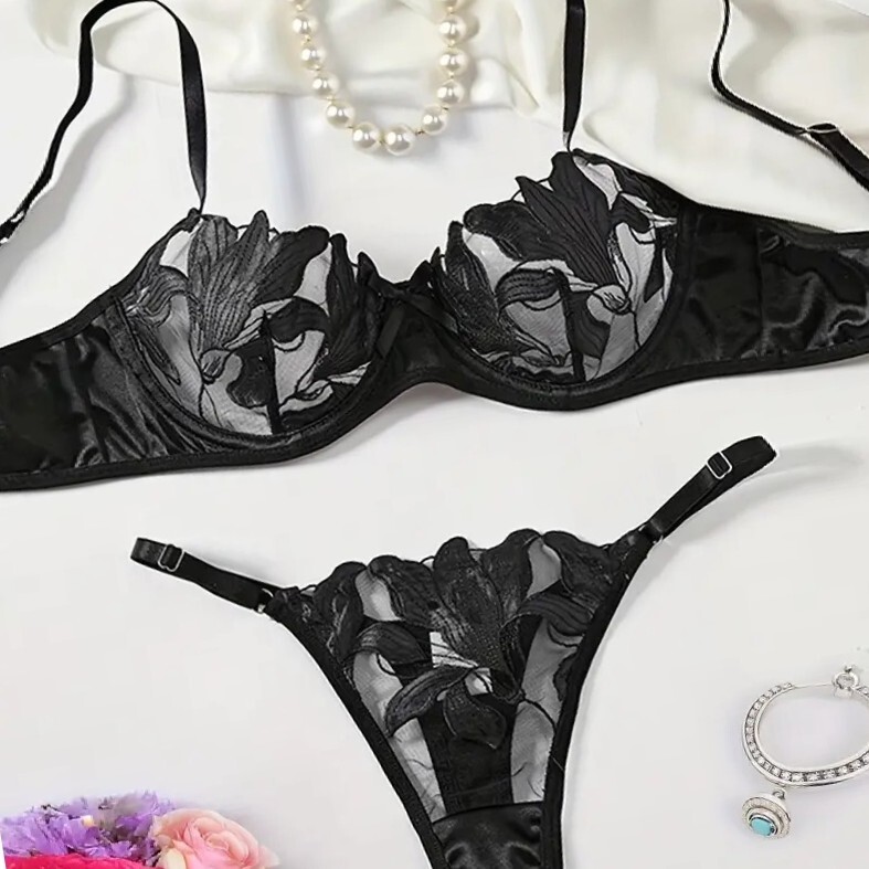 【新品】Lサイズ ワイヤー入り 花柄シアーレースブラ&Tバックショーツセット★137.黒★サテン D80,B85,C85拍卖