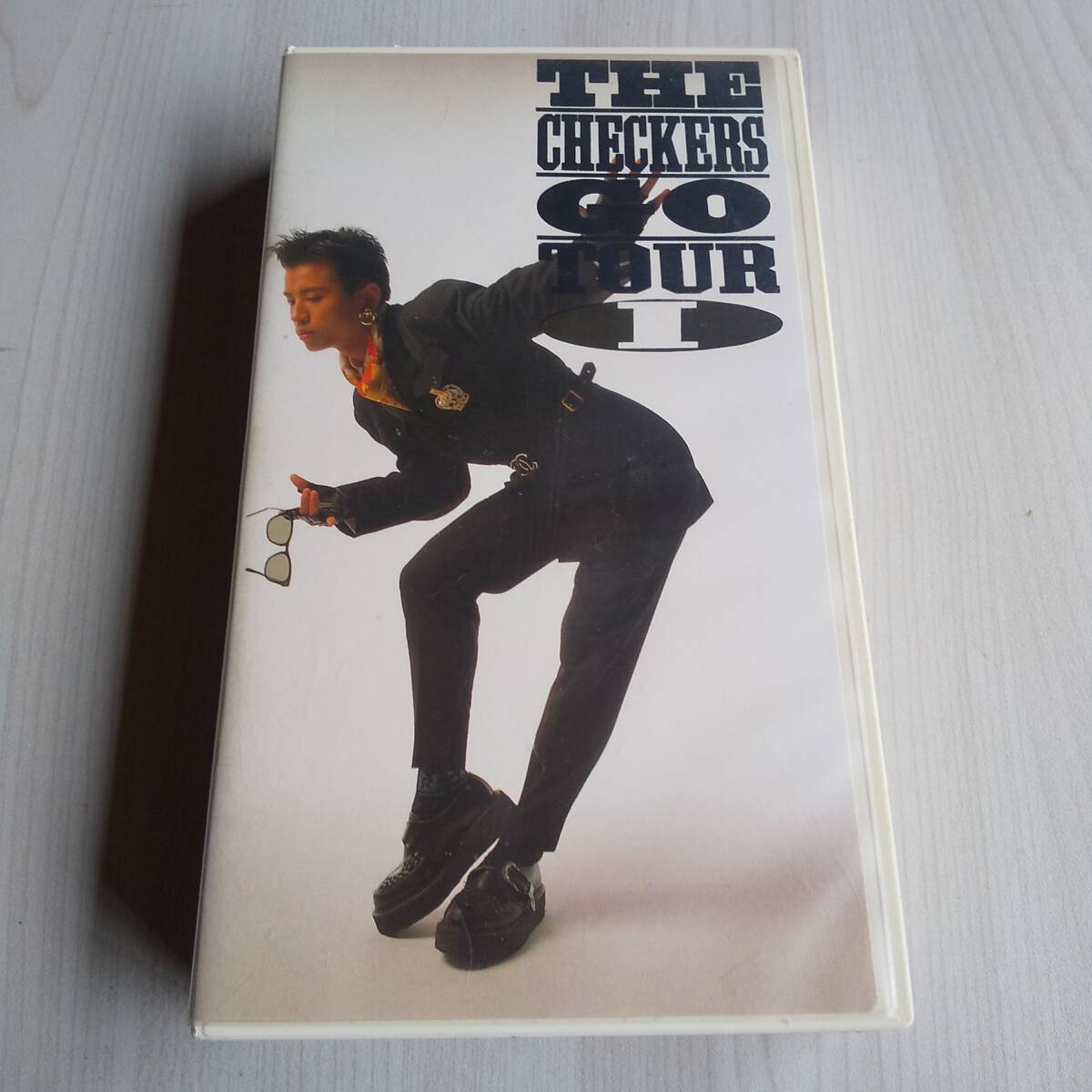レンタル落ちVHS/THE CHECKERS GO TOUR Ⅰ チェッカーズ/55分拍卖