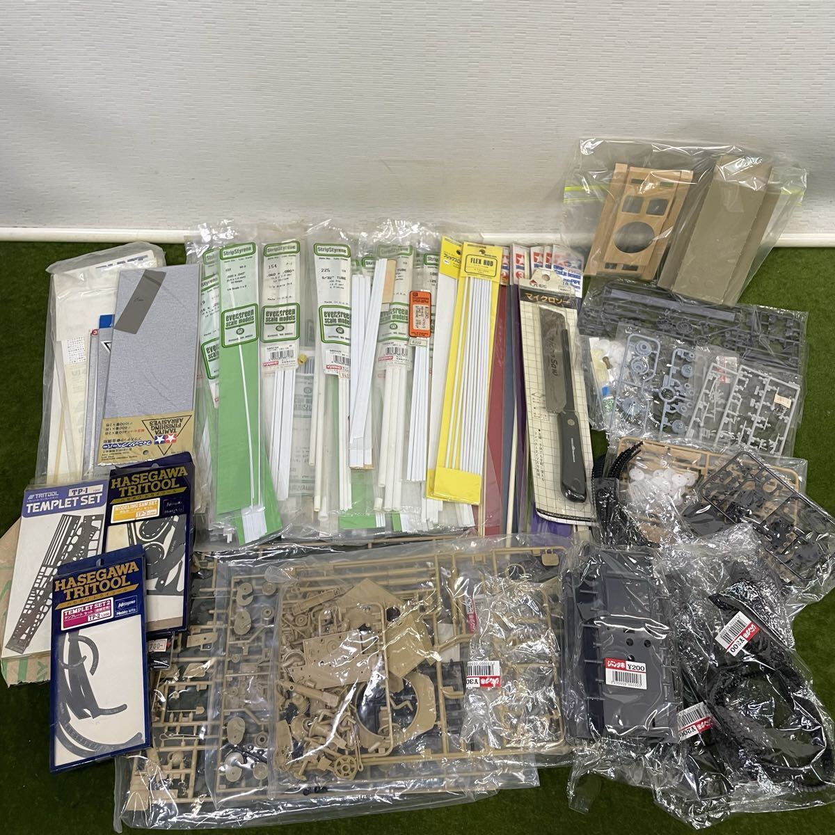 戦車パーツまとめ★☆未使用保管品 プラモデル/組み立てキット など 戦車用パーツまとめ パーツ/素材 テンプレートセットなど拍卖