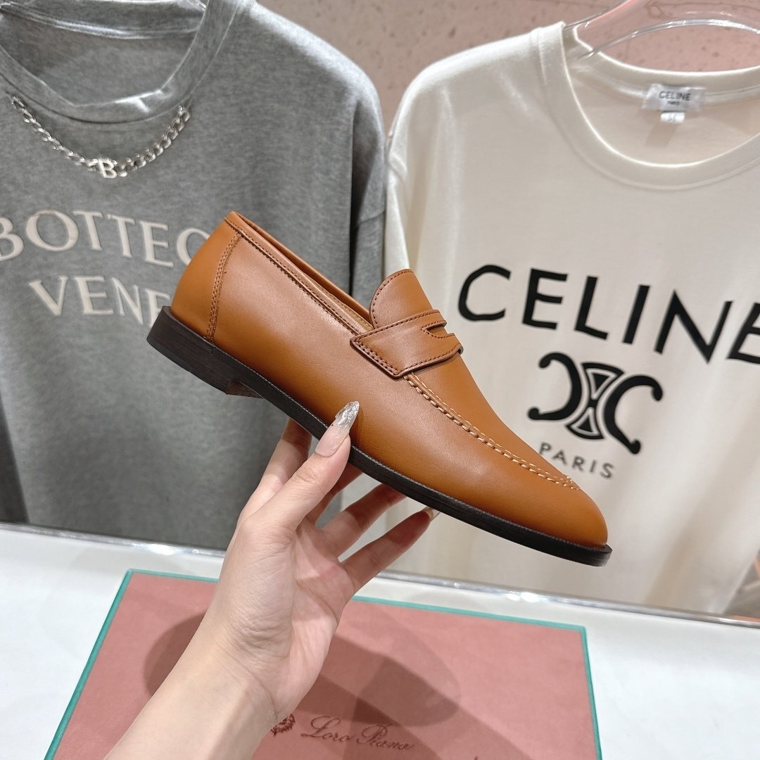 23.5cm ★送料無料★ロロピアーナ Loro Piana レディースラシック ペニーローファー, 本革 カーフレザー, ビジネスシューズ, 快適インソー拍卖