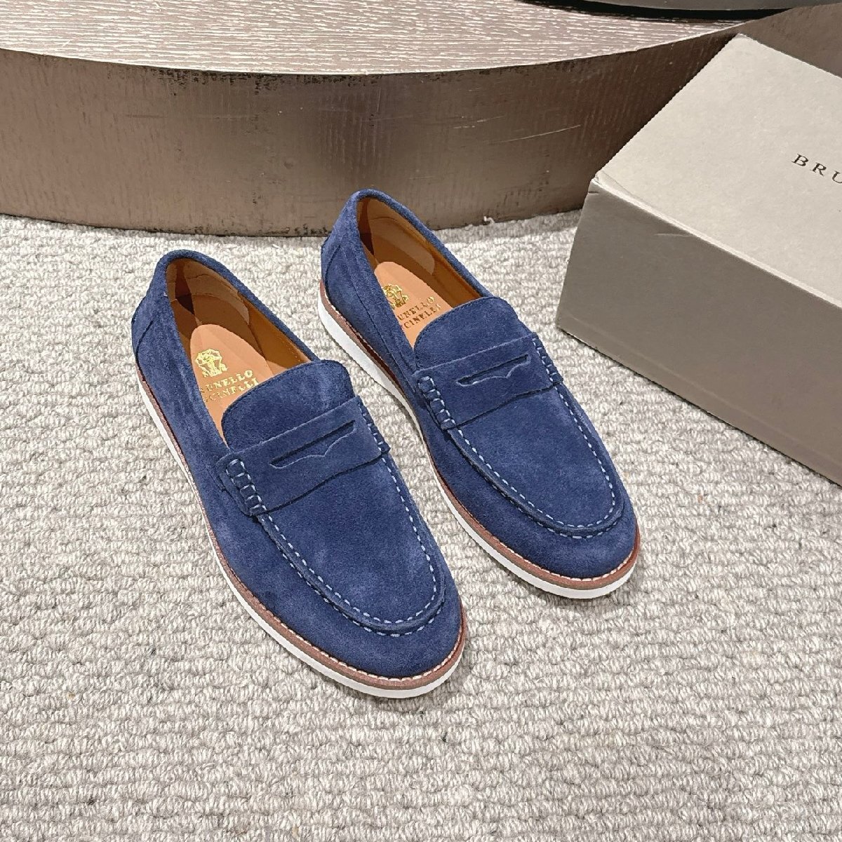 ブルー27.0cm ★送料無料★ブルネロクチネリ★メンズスエード ペニーローファー, ホワイトソール, カジュアルシューズ拍卖