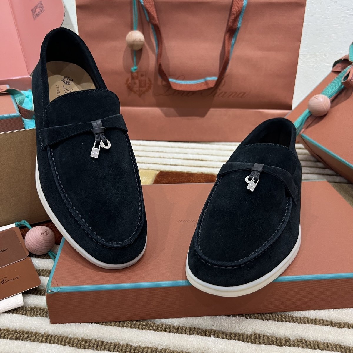 ブラック25.0cm★送料無料★ロロピアーナ Loro Piana メンズ スエード ローファー, グレー, 牛革ソール, 金属装飾付き拍卖