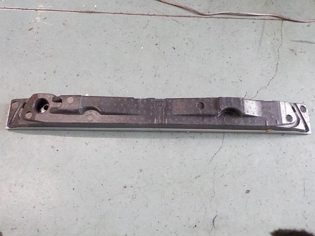 パッソ NGC30 フロントバンパーホースメント S28/銀 エネルギー付【個人宅宛発送不可】拍卖