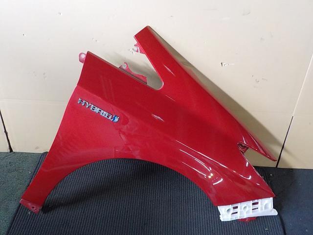 プリウス ZVW30 右フロントフェンダー 3R3/赤【個人宅宛発送不可】拍卖