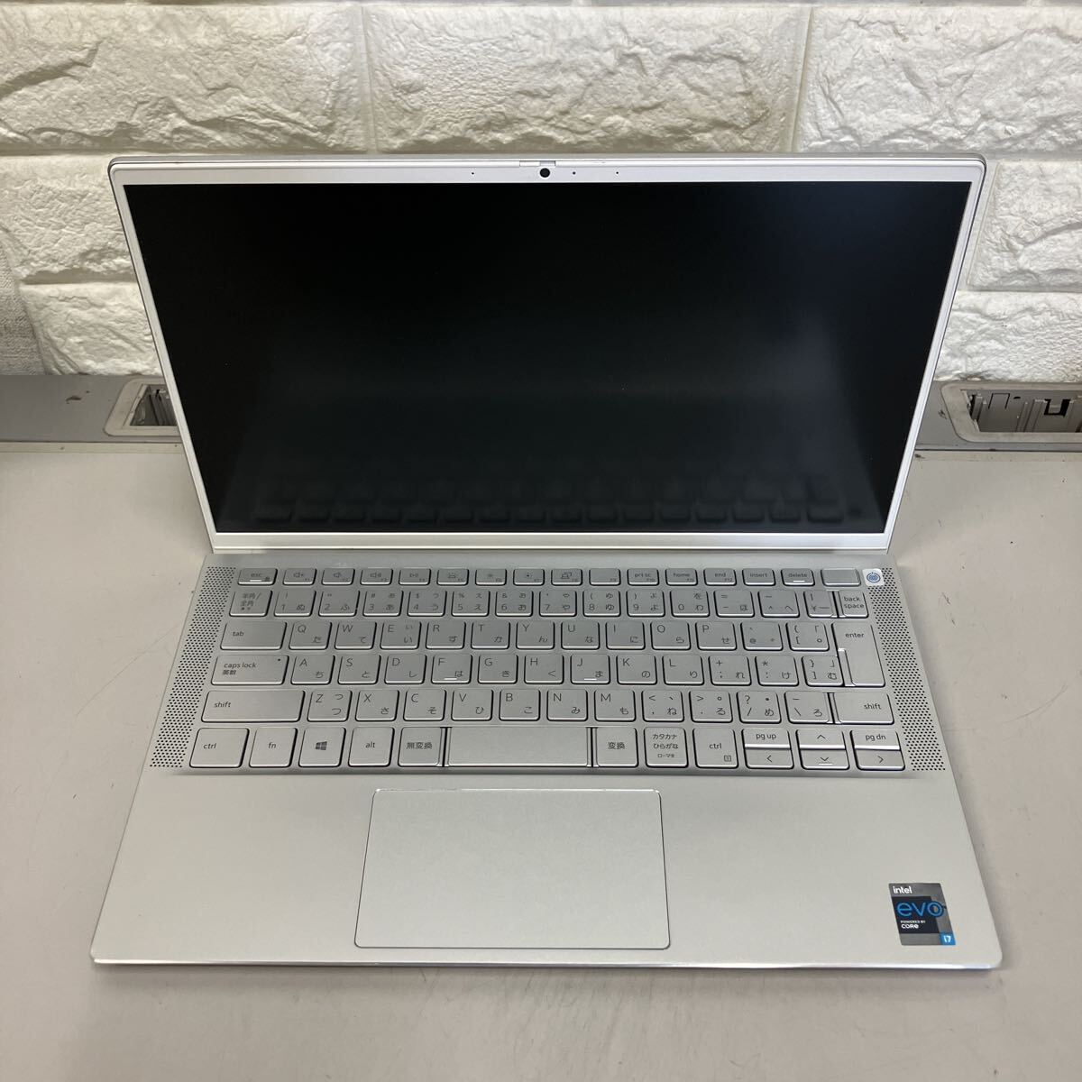 Q49 DELL Inspiron 7300 P122G Core i7 1165G7 メモリ8GB 拍卖