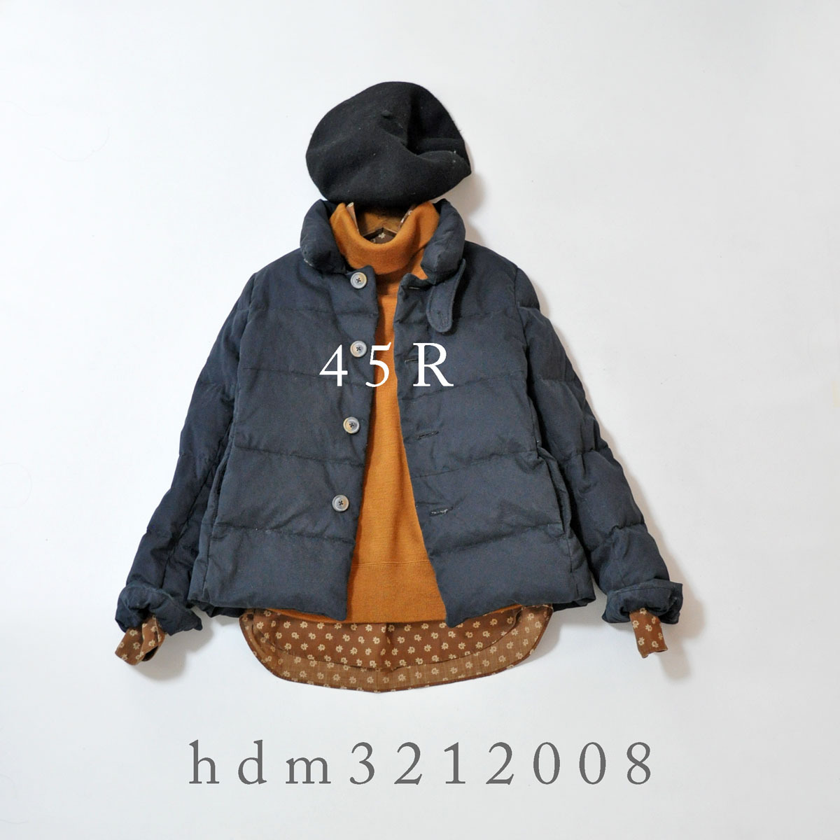 45R umii908 ダウンジャケット 拍卖