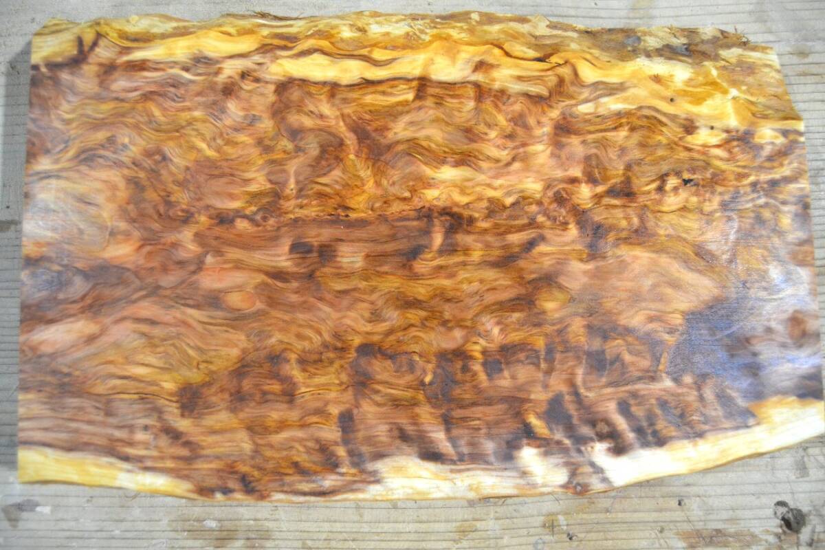 長33*幅13-19*厚1.6 杉6の木材木工材,一枚板送料安DIY花台銘木 杢 プレート 瘤拍卖