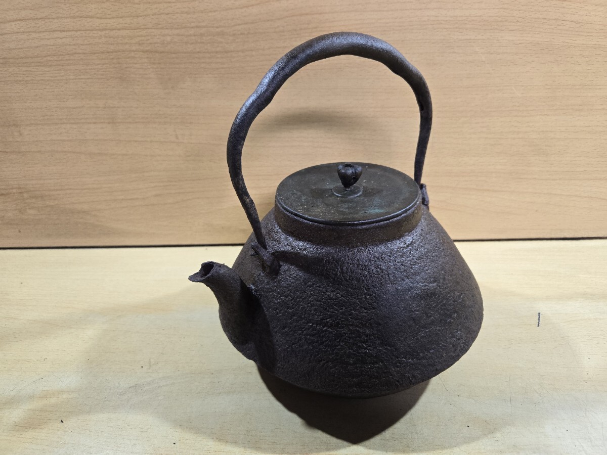 鉄瓶 鉄器 工芸品 茶道具 骨董 初だし 古道具拍卖