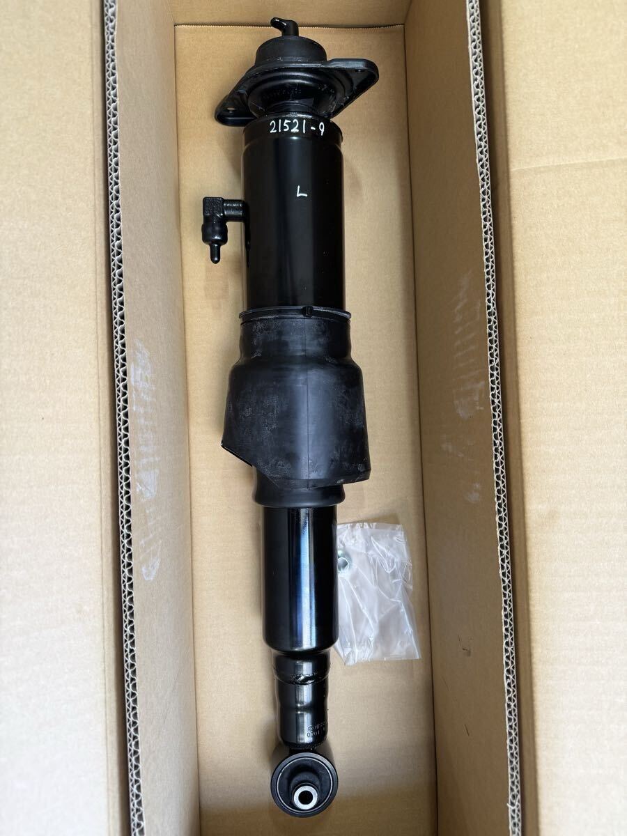 日産(NISSAN)Y31シーマ 純正リア電子制御エアサス左用)56211-17V25 エアサス サスペンション リア左側※新品拍卖