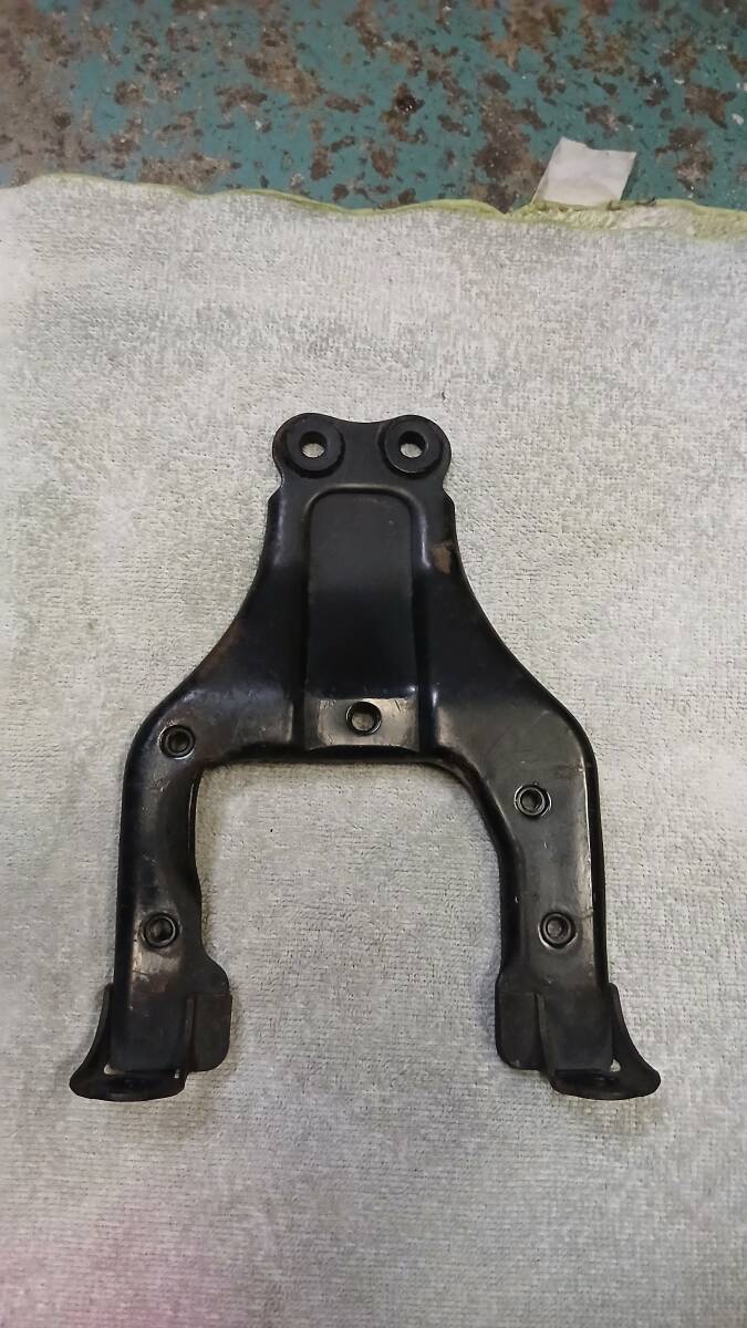 ヤマハ・SR400/500用・純正ヘッドライトステーブラケット拍卖