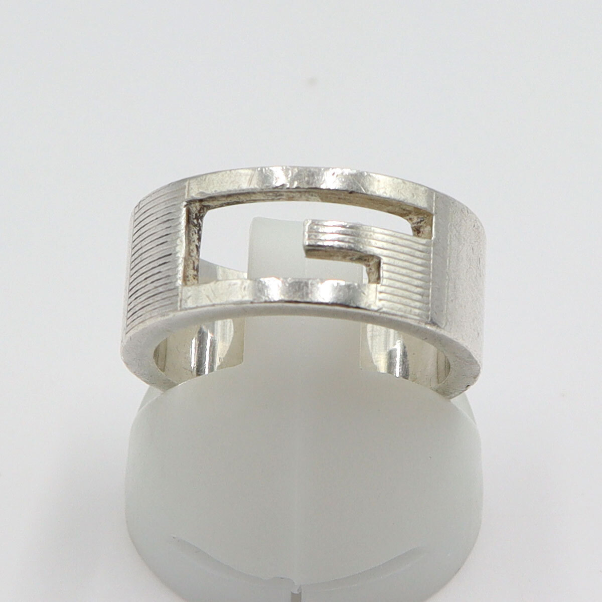 【中古】GUCCI(グッチ) ブランデッドG リング SV925 リングサイズ9号 重量7.31g シルバー レディース拍卖