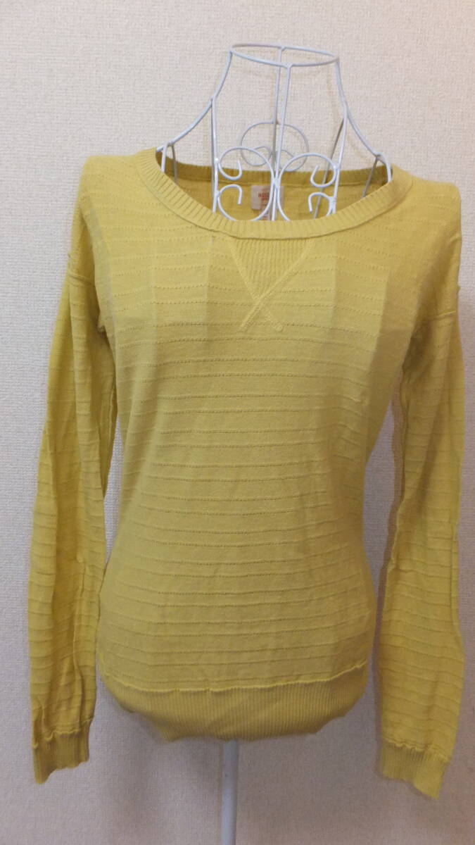 ★MOSSIMO SUPPLY CO★アメリカのレディーストップス長袖 USサイズS Ladies tops 着丈約58Cm マスタード カラシ色 USED IN JAPAN拍卖