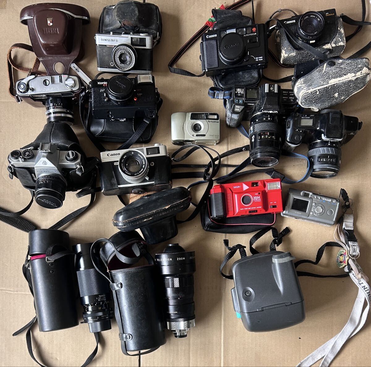 フィルムカメラ レンズ Canon Nikon OLYMPUS MINOLTA FUJIFILM PENTAXなどまとめ売り【動作未確認ジャンク品】拍卖