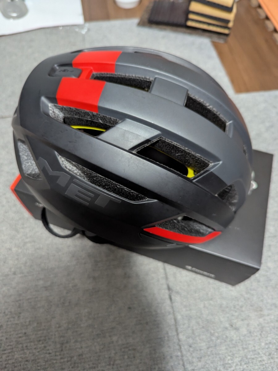 サイクルヘルメット MET VINCI MIPS Mサイズ拍卖