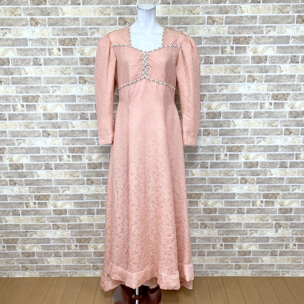 1円 ドレス 舞台衣装 ロングドレス ピンク系光沢 肩パット パーティードレス カラードレス 発表会 イベント 中古15911拍卖