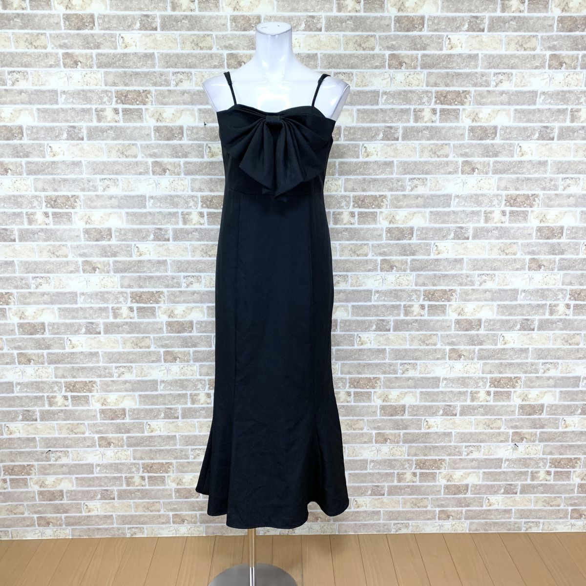 1円 ドレス INGNI ロングドレス M 黒 パーティードレス カラードレス キャバドレ 発表会 イベント 中古15944拍卖