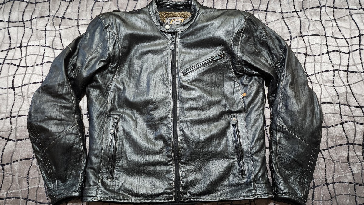 【限定3L】HYOD 特殊加工 レザージャケット シングルライダース バイク ライディング ライダース 三点パッド付き 革ジャン拍卖