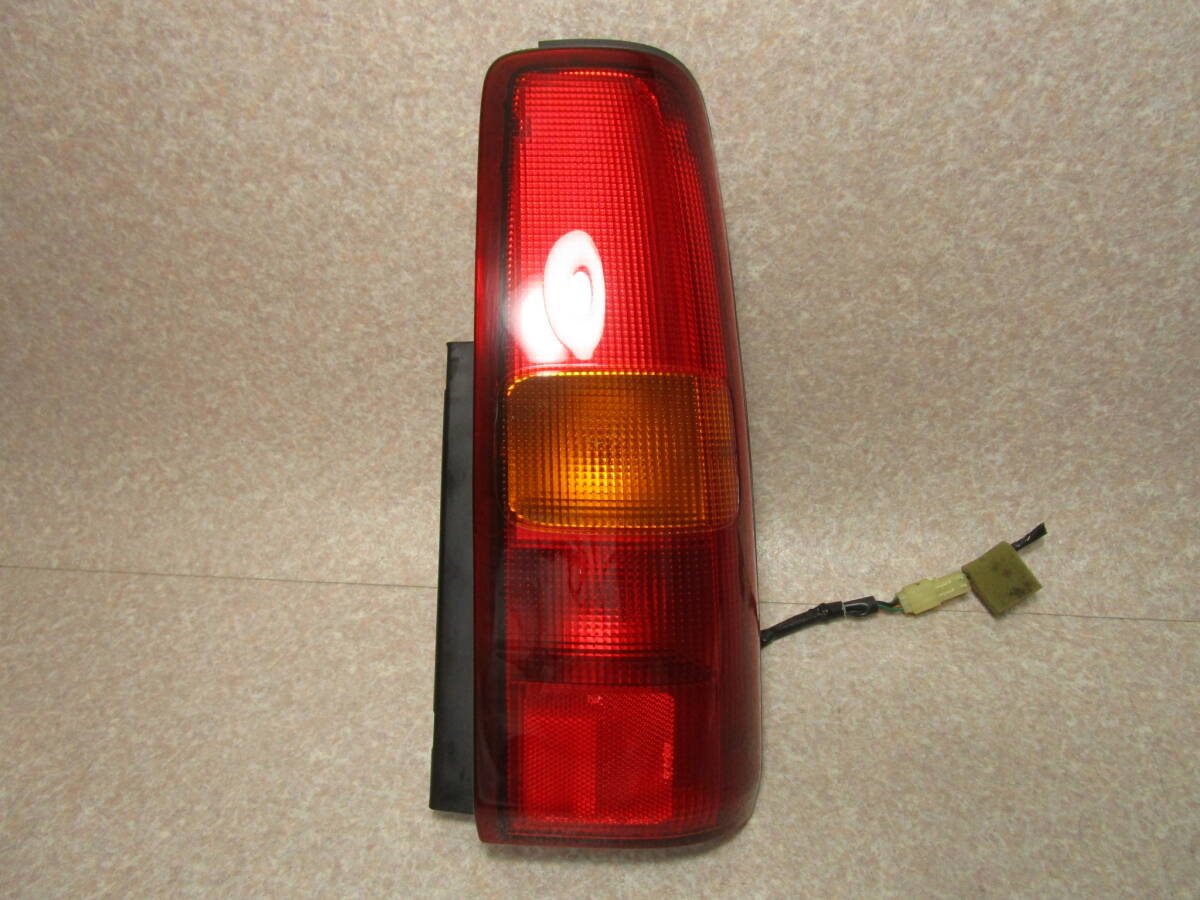 ジムニー JB23W テールランプ 右 KOITO 220-32081拍卖