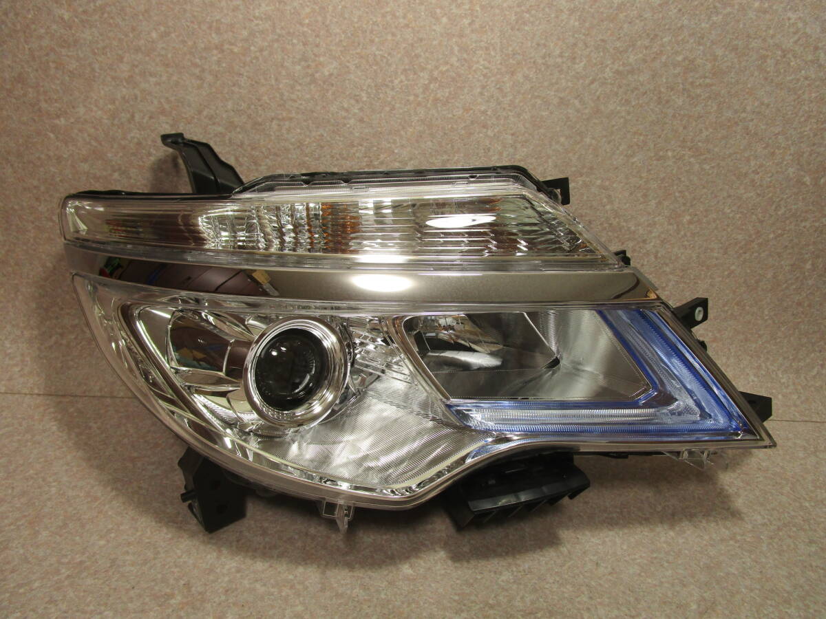 セレナ C26 後期 LED ヘッドライト 右 KOITO 100-23683 ◎美品拍卖