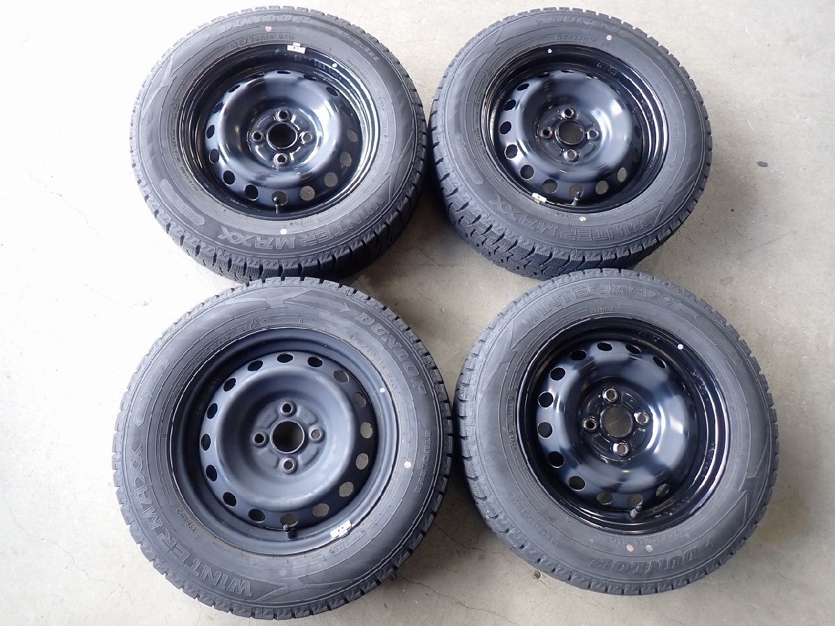 YS19903【送料無料175/70R14】ヤリス ヴィッツ アクシオ フィールダー等に 中古スタッドレス★14×5.5J 100/4H ET約40★1円スタート拍卖