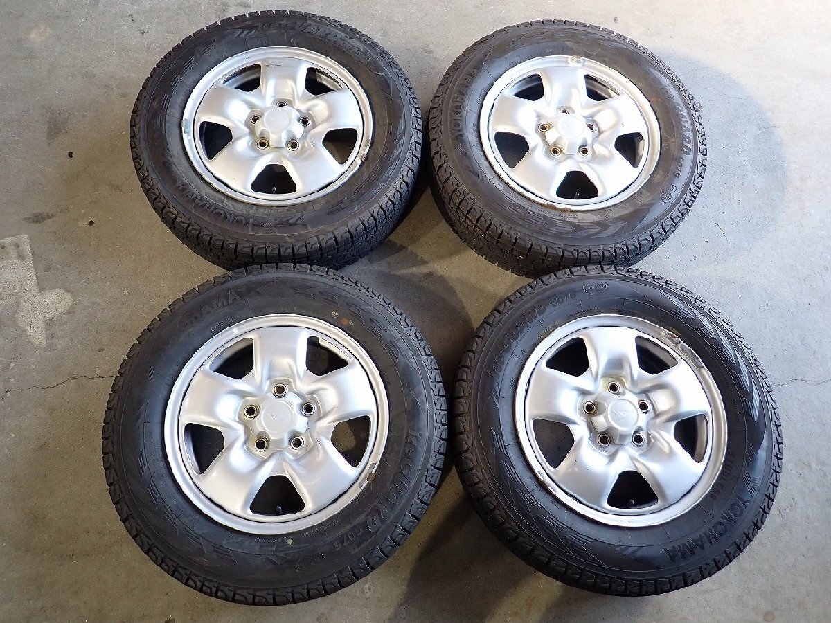 YS21301【送料無料175/80R15】ダイハツ純正スチール テリオスキッド純正 中古スタッドレス▼15×5J 114.3/5H ET約50▼1円スタート拍卖