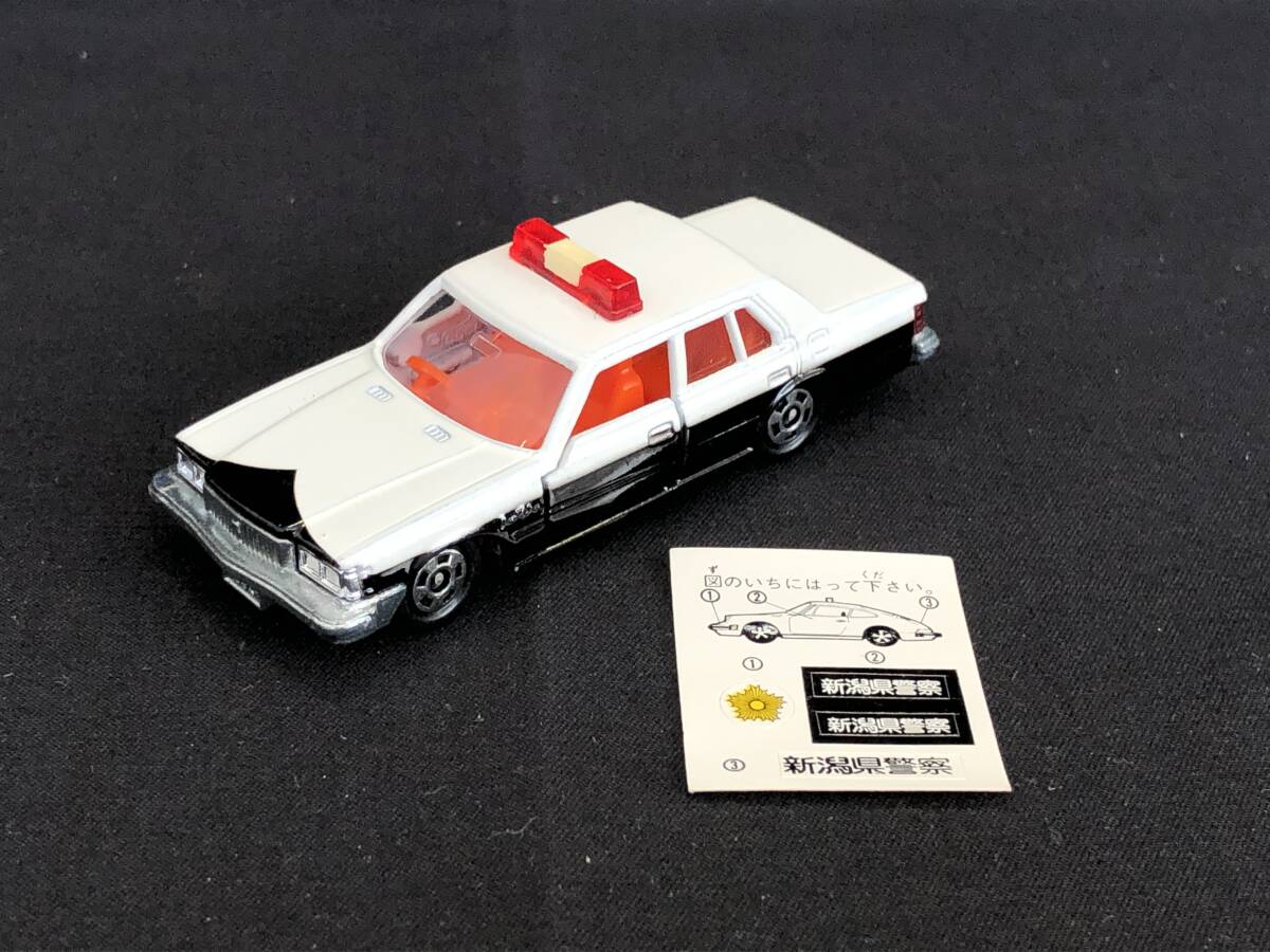 《11407》TOMY トミカ №55 クラウン パトロールカー 1/65 日本製 シール付拍卖